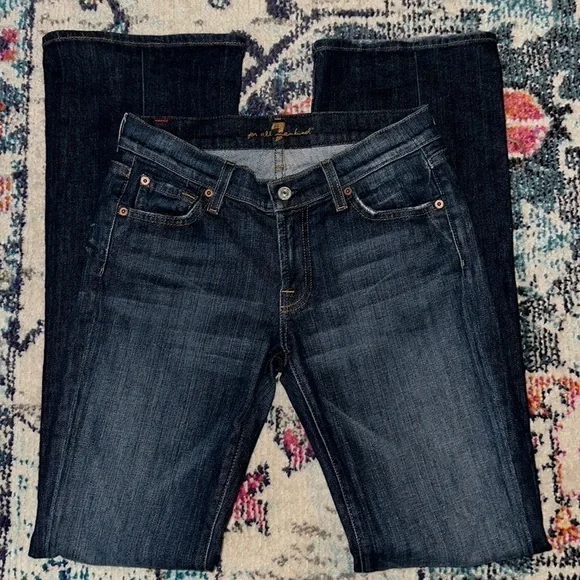 7 For All Mankind Women’s BootCut Jean Size 27 Tall (33in inseam) - Picture 2 of 6